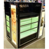 displays para produtos Grajau